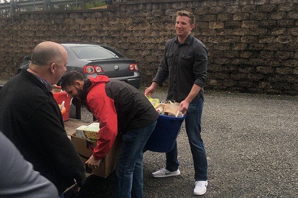 Corinth Baptist Church delivers food and supplies to Argo Food Bank